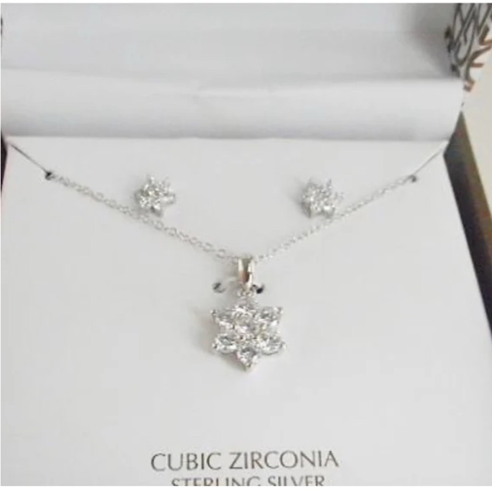 Giani Bernini Cubic Zirconia Sterling Silver Earrings / necklace